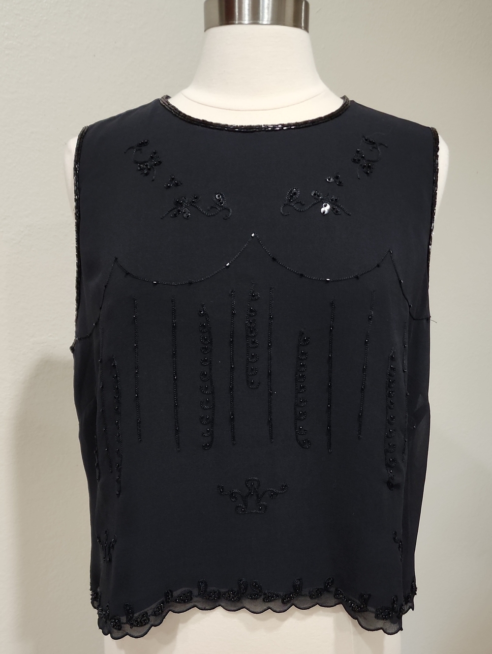 Vintage Silk Beaded Tank Top Black Scalloped Hemline Stunning Women's size XL
